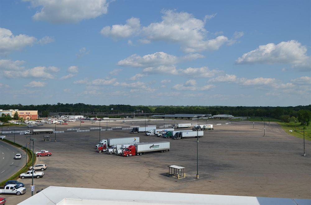 Quality Inn Near Casinos And Convention Center Bossier City Exterior foto
