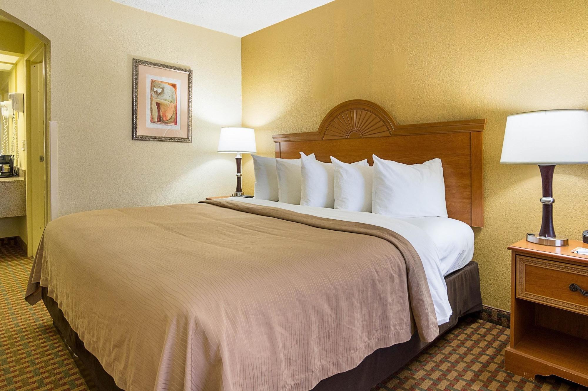 Quality Inn Near Casinos And Convention Center Bossier City Exterior foto