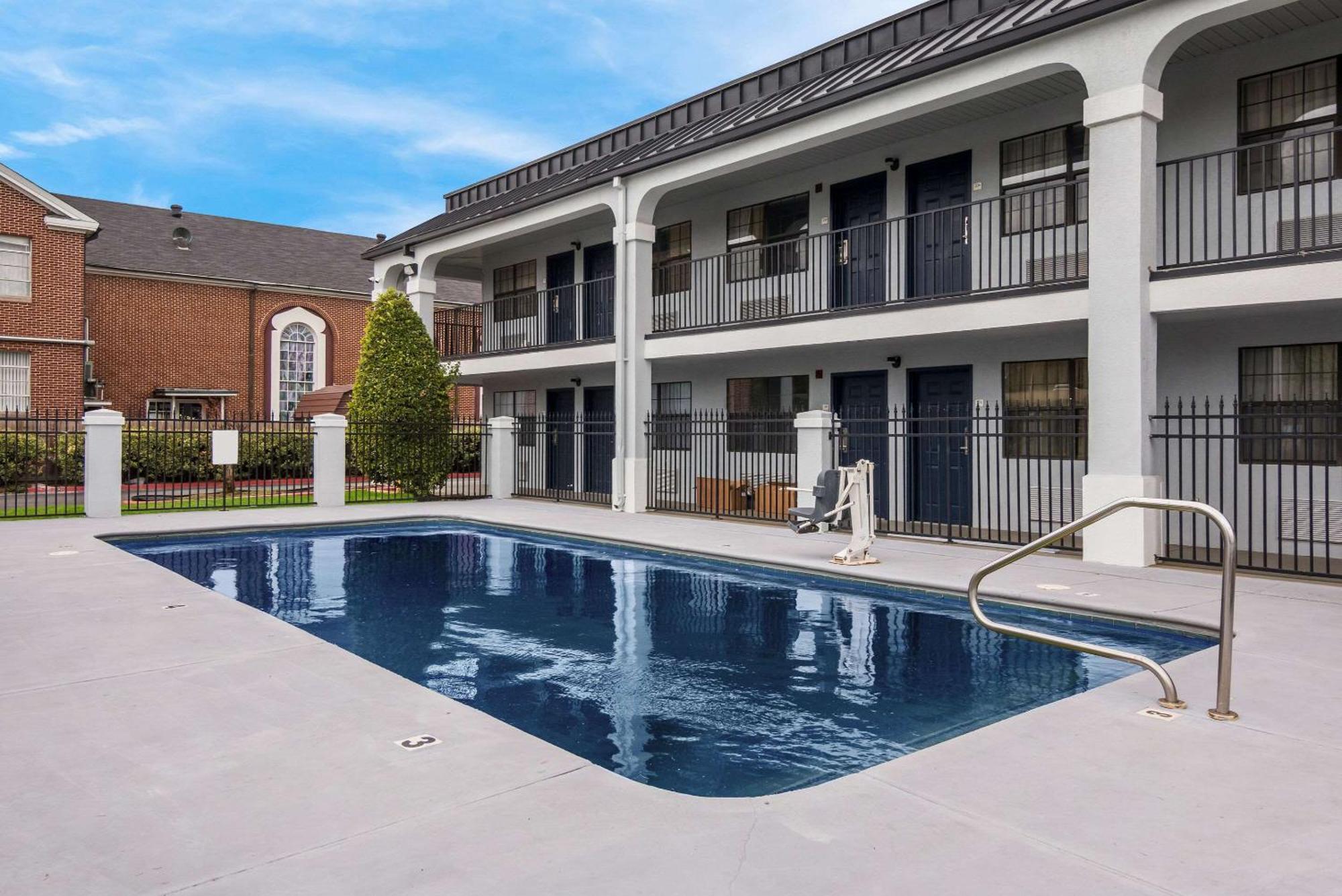 Quality Inn Near Casinos And Convention Center Bossier City Exterior foto