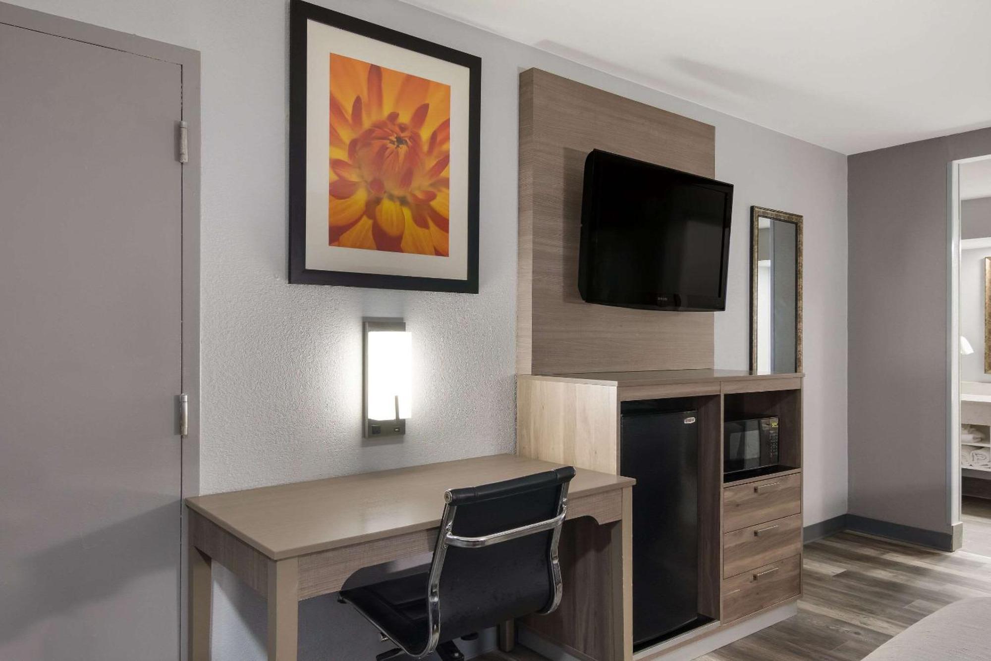 Quality Inn Near Casinos And Convention Center Bossier City Exterior foto