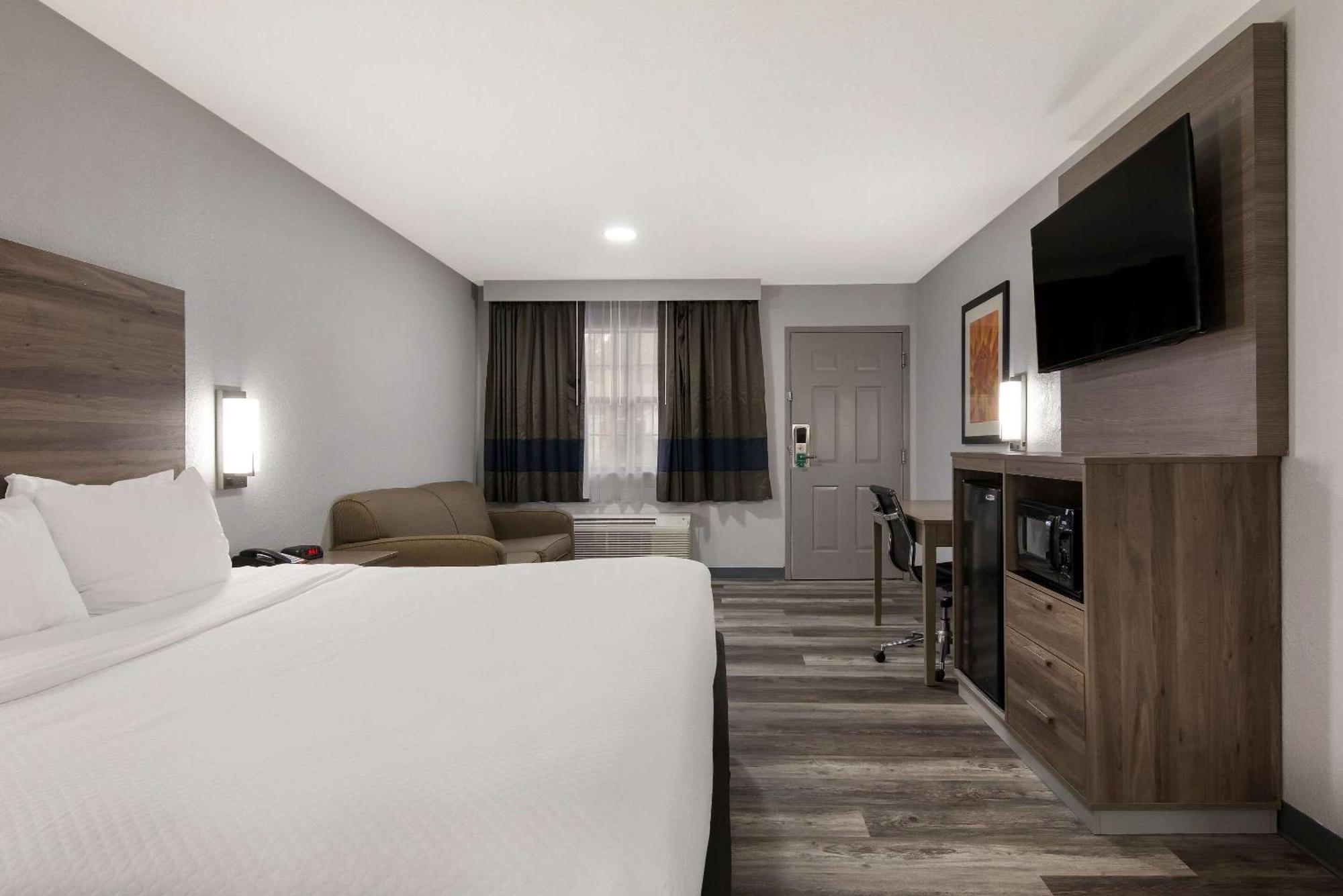 Quality Inn Near Casinos And Convention Center Bossier City Exterior foto